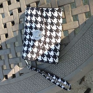 Hounstooth Vera Bradley wristlet